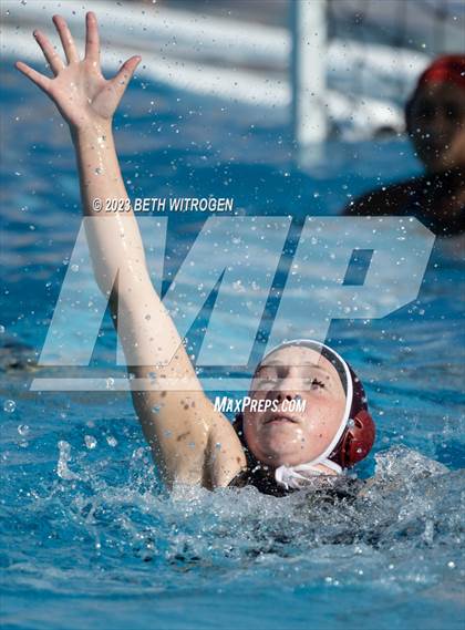 Thumbnail 3 in Liberty vs. Pittsburg photogallery.