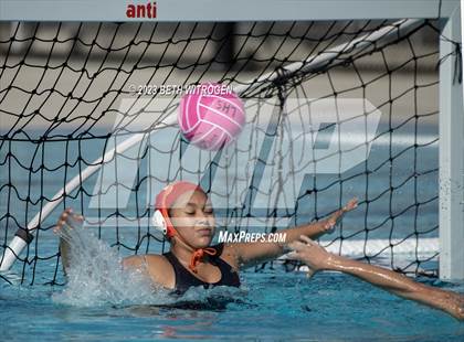 Thumbnail 1 in Liberty vs. Pittsburg photogallery.