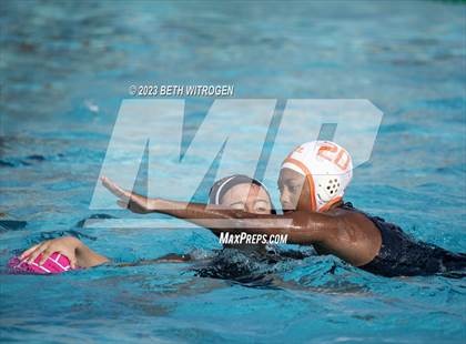 Thumbnail 2 in Liberty vs. Pittsburg photogallery.