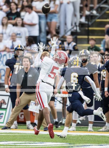 Thumbnail 3 in Hurricane @ DeWitt photogallery.