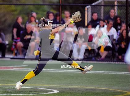 Thumbnail 1 in East Meadow vs. Commack (NYSPHSAA Long Island Class AA Final) photogallery.