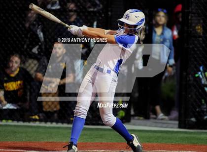 Thumbnail 1 in East Meadow vs. Commack (NYSPHSAA Long Island Class AA Final) photogallery.