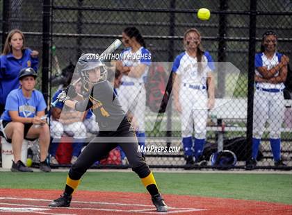 Thumbnail 1 in East Meadow vs. Commack (NYSPHSAA Long Island Class AA Final) photogallery.