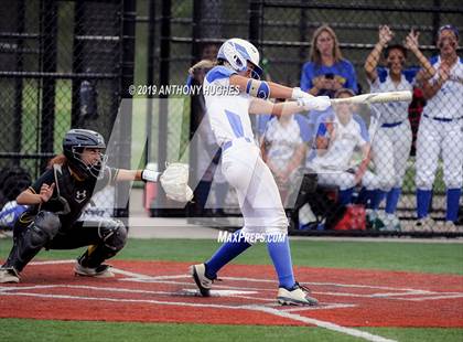 Thumbnail 1 in East Meadow vs. Commack (NYSPHSAA Long Island Class AA Final) photogallery.