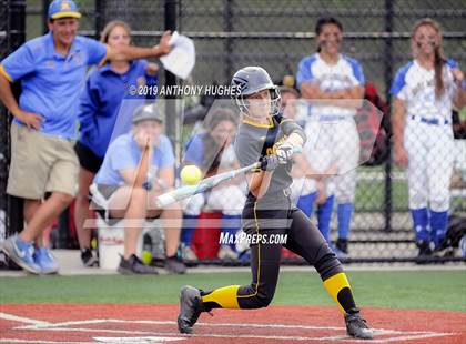 Thumbnail 2 in East Meadow vs. Commack (NYSPHSAA Long Island Class AA Final) photogallery.