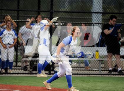 Thumbnail 1 in East Meadow vs. Commack (NYSPHSAA Long Island Class AA Final) photogallery.