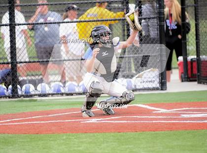 Thumbnail 2 in East Meadow vs. Commack (NYSPHSAA Long Island Class AA Final) photogallery.