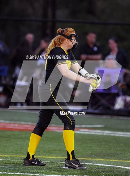 Thumbnail 3 in East Meadow vs. Commack (NYSPHSAA Long Island Class AA Final) photogallery.