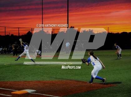 Thumbnail 1 in East Meadow vs. Commack (NYSPHSAA Long Island Class AA Final) photogallery.