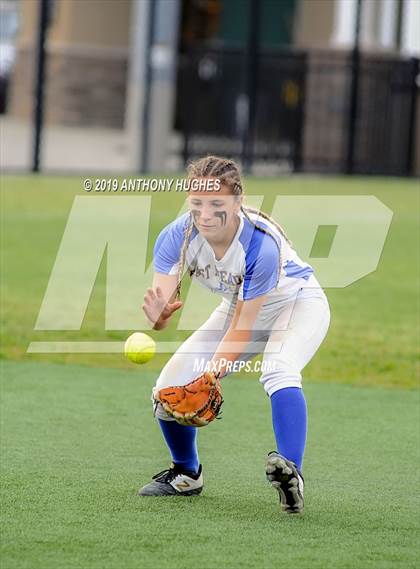 Thumbnail 3 in East Meadow vs. Commack (NYSPHSAA Long Island Class AA Final) photogallery.