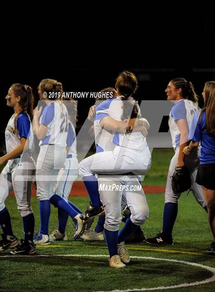 Thumbnail 1 in East Meadow vs. Commack (NYSPHSAA Long Island Class AA Final) photogallery.