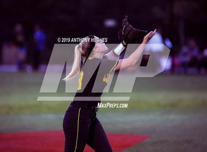 Thumbnail 3 in East Meadow vs. Commack (NYSPHSAA Long Island Class AA Final) photogallery.