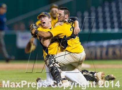 Thumbnail 1 in Pope John Paul II vs. Harriton (PIAA Class AAA Final) photogallery.