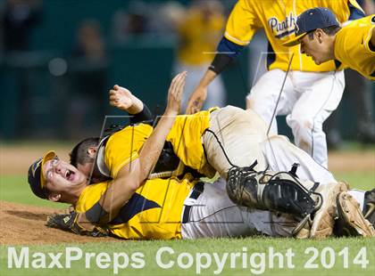 Thumbnail 3 in Pope John Paul II vs. Harriton (PIAA Class AAA Final) photogallery.