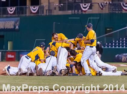 Thumbnail 2 in Pope John Paul II vs. Harriton (PIAA Class AAA Final) photogallery.
