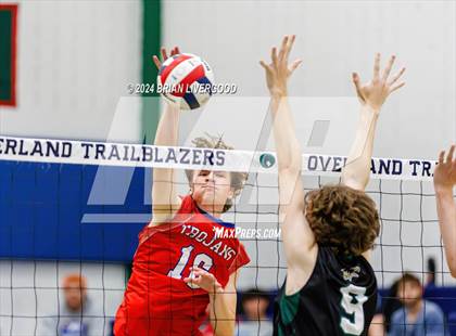 Thumbnail 1 in Mountain Vista vs. Fountain-Fort Carson (CHSAA 5A Final) photogallery.