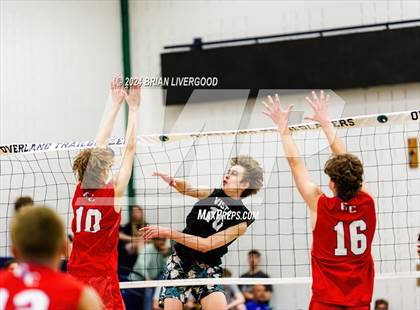 Thumbnail 3 in Mountain Vista vs. Fountain-Fort Carson (CHSAA 5A Final) photogallery.
