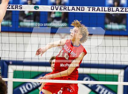 Thumbnail 3 in Mountain Vista vs. Fountain-Fort Carson (CHSAA 5A Final) photogallery.