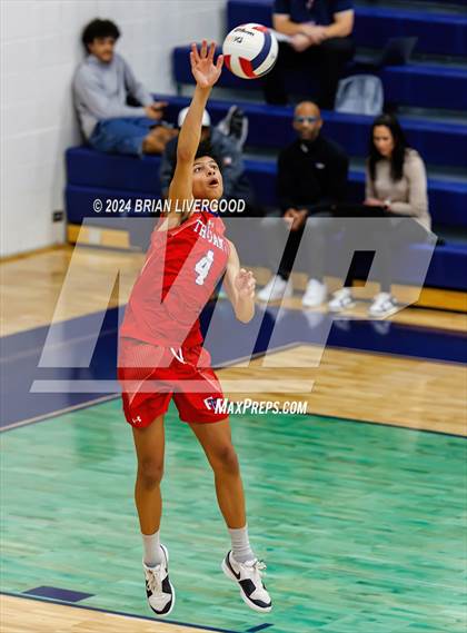 Thumbnail 2 in Mountain Vista vs. Fountain-Fort Carson (CHSAA 5A Final) photogallery.