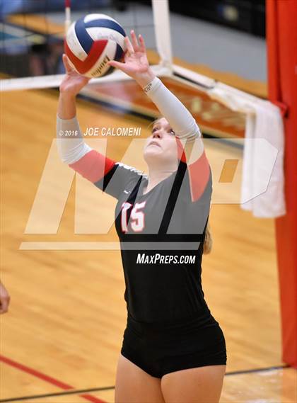 Thumbnail 2 in MacArthur [Douglas] vs Churchill (Blossom Athletic Center) photogallery.