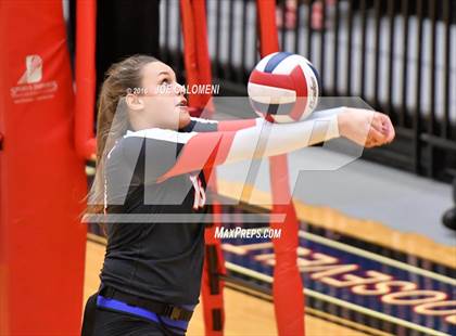 Thumbnail 1 in MacArthur [Douglas] vs Churchill (Blossom Athletic Center) photogallery.