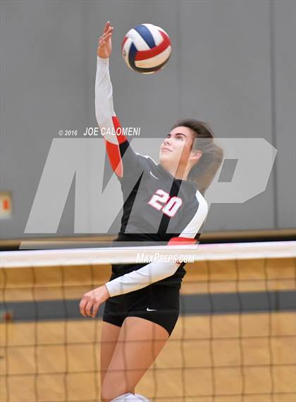 Thumbnail 3 in MacArthur [Douglas] vs Churchill (Blossom Athletic Center) photogallery.