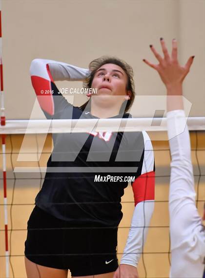Thumbnail 2 in MacArthur [Douglas] vs Churchill (Blossom Athletic Center) photogallery.