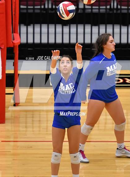 Thumbnail 2 in MacArthur [Douglas] vs Churchill (Blossom Athletic Center) photogallery.