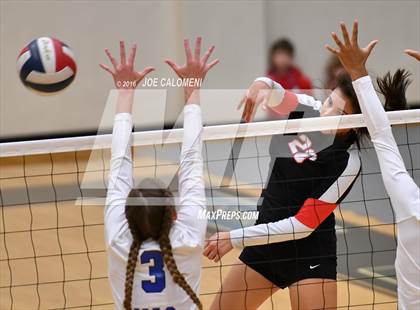 Thumbnail 1 in MacArthur [Douglas] vs Churchill (Blossom Athletic Center) photogallery.