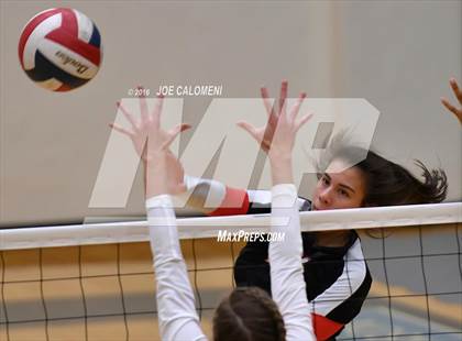 Thumbnail 2 in MacArthur [Douglas] vs Churchill (Blossom Athletic Center) photogallery.