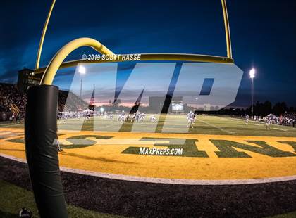 Thumbnail 3 in De La Salle Collegiate @ Muskegon photogallery.
