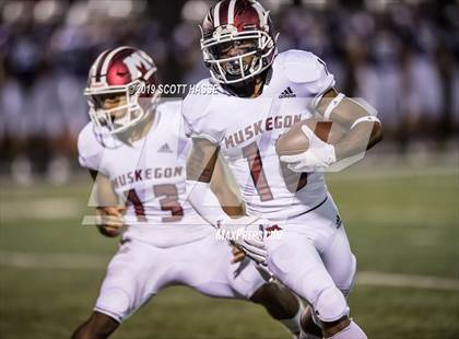 Thumbnail 1 in De La Salle Collegiate @ Muskegon photogallery.