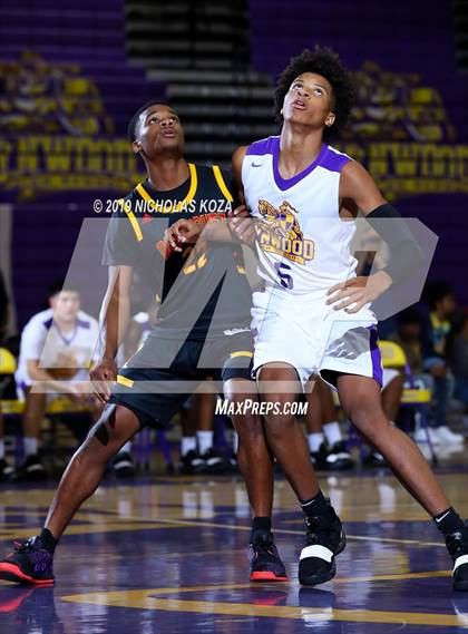 Thumbnail 1 in Dominguez vs. Lynwood photogallery.