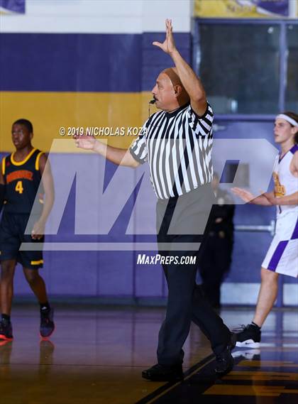 Thumbnail 1 in Dominguez vs. Lynwood photogallery.