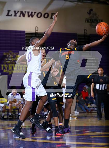 Thumbnail 1 in Dominguez vs. Lynwood photogallery.