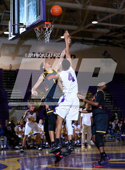Thumbnail 1 in Dominguez vs. Lynwood photogallery.