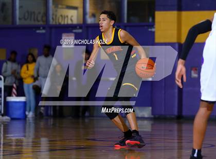 Thumbnail 1 in Dominguez vs. Lynwood photogallery.