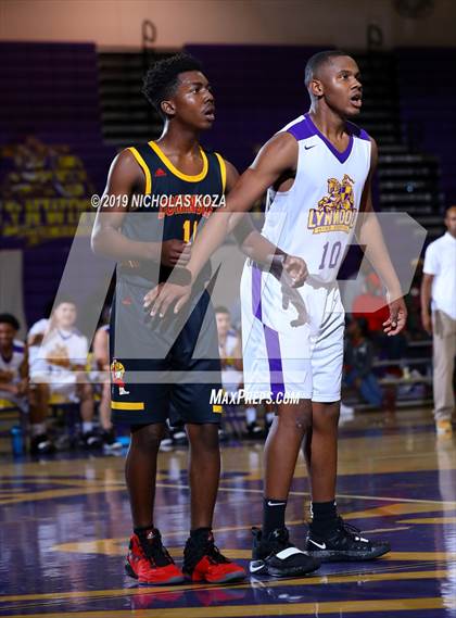 Thumbnail 1 in Dominguez vs. Lynwood photogallery.