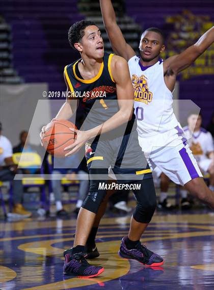 Thumbnail 2 in Dominguez vs. Lynwood photogallery.