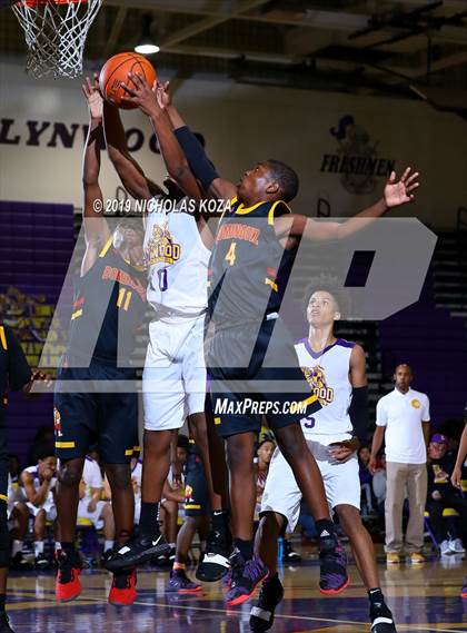 Thumbnail 2 in Dominguez vs. Lynwood photogallery.