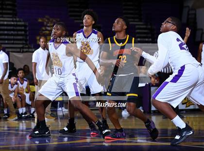 Thumbnail 1 in Dominguez vs. Lynwood photogallery.