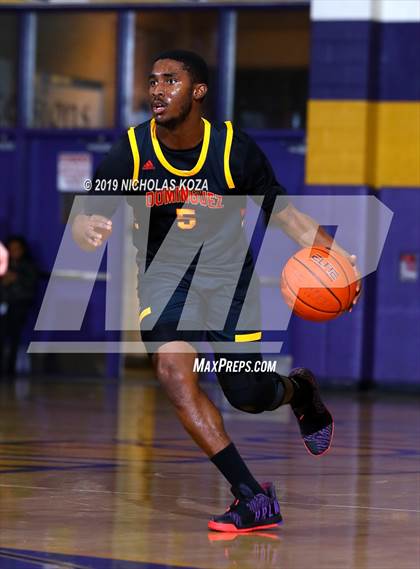 Thumbnail 3 in Dominguez vs. Lynwood photogallery.