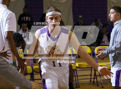 Thumbnail 3 in Dominguez vs. Lynwood photogallery.