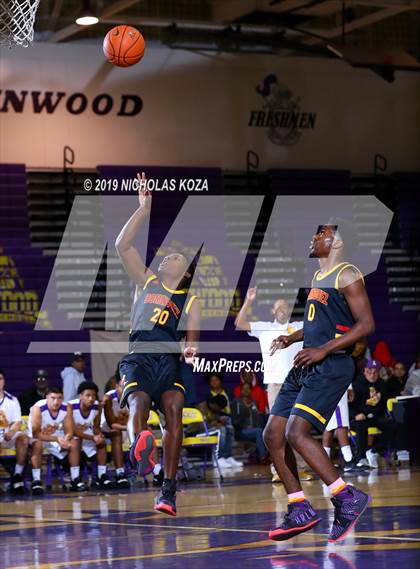 Thumbnail 1 in Dominguez vs. Lynwood photogallery.