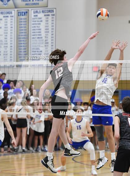 Thumbnail 1 in O'Connor vs. Brophy College Prep (AIA 6A Semifinal) photogallery.