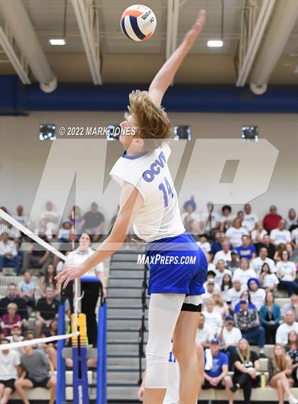 Thumbnail 2 in O'Connor vs. Brophy College Prep (AIA 6A Semifinal) photogallery.