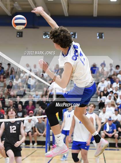 Thumbnail 2 in O'Connor vs. Brophy College Prep (AIA 6A Semifinal) photogallery.