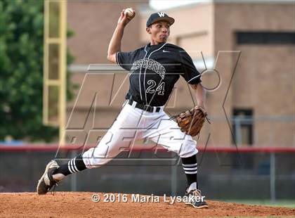 Thumbnail 3 in Langham Creek vs. Westside (UIL 6A Area Playoff) photogallery.
