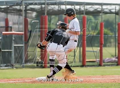 Thumbnail 2 in Langham Creek vs. Westside (UIL 6A Area Playoff) photogallery.
