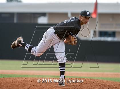 Thumbnail 3 in Langham Creek vs. Westside (UIL 6A Area Playoff) photogallery.